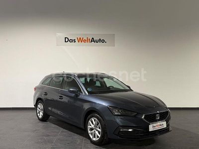 Gris / plata Usado 2025 Seat Leon Style Familiar | 21.900 €