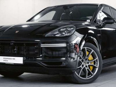 usado Porsche Cayenne Turbo S E-Hybrid Coupé Aut.