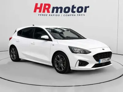 Usado Ford Focus ST-Line 125 CV (91 kW) 2021 Blanco Utilitario