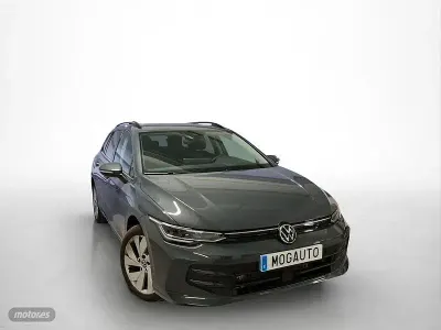 Usado VW Golf VIII 116 CV (85 kW) 2024 Gris Familiar