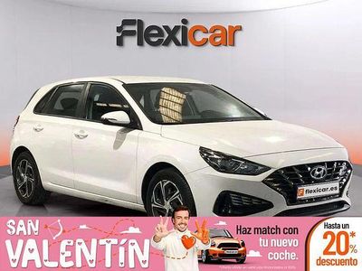 Usado Hyundai i30 116 CV (85 kW) 2021 Blanco Familiar