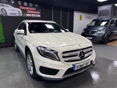 Mercedes GLA220