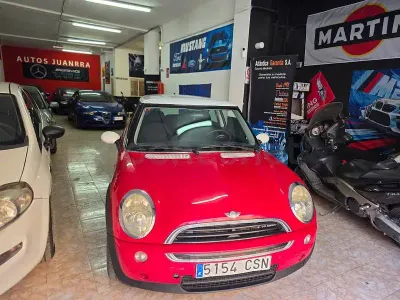 Usado Mini One D 75 CV (55 kW) 2004 Rojo Utilitario