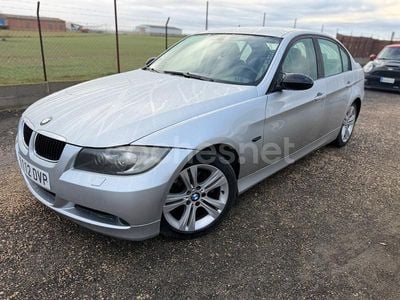 Gris / plata Usado 2006 BMW 320 Berlina | 6799 € (Precio justo)