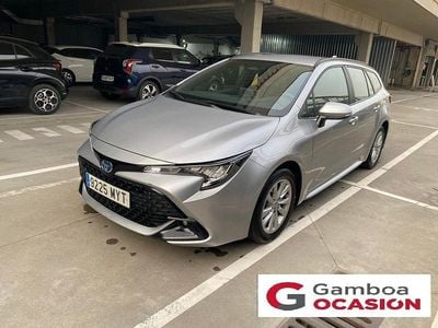 Usado Toyota Corolla Active 140 CV (102 kW) 2025 Plata Familiar