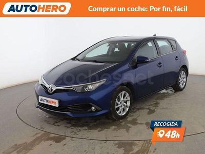 Usado Toyota Auris Active 116 CV (85 kW) 2016 Azul Berlina