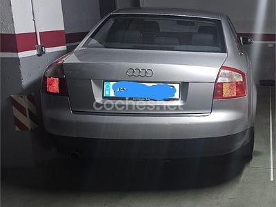 Gris / plata Usado 2005 Audi A4 Berlina | 6300 € (Precio justo)