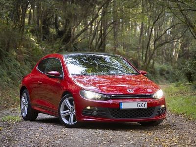 Rojo Usado 2010 VW Scirocco Coupe | 13.900 €