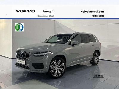 Usado Volvo XC90 Core 250 CV (183 kW) 2024 Gris / plata SUV