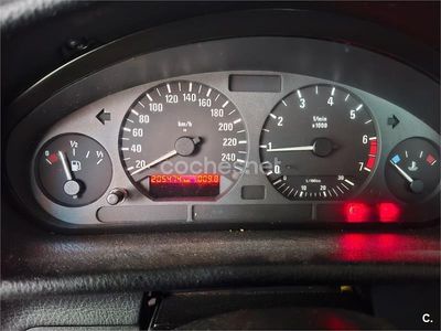 Usado BMW 318 Cabriolet 116 CV (85 kW) 1996 Verde Descapotable