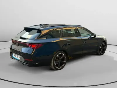 Käytetty Cupra Leon 150 HP (110 kW) 2023 Musta Farmari