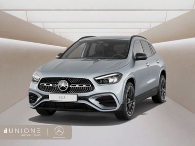 Gris Nuevo 2025 Mercedes GLA250 SUV | 53.787 € (Un poco caro)