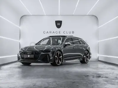 Usado Audi RS6 600 CV (441 kW) 2020 Gris / plata Familiar
