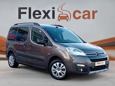 usado Citroën Berlingo Multispace FEEL PureTech 110cv S&S Gasolina en Flexicar Valladolid