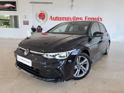 Usado VW Golf VIII R-line 150 CV (110 kW) 2023 Negro Utilitario