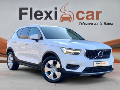 usado Volvo XC40 2.0 D3 AWD Momentum Auto Diésel en Flexicar Talavera de la Reina