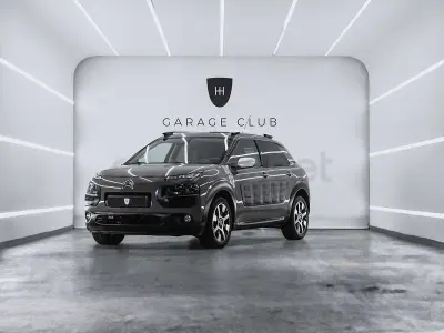Usado Citroën C4 Rip Curl 100 CV (73 kW) 2016 Gris / plata Berlina