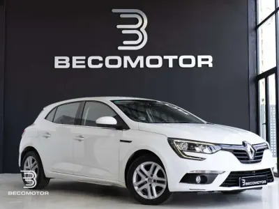 Usado Renault Mégane Life 95 CV (69 kW) 2020 Blanco Utilitario