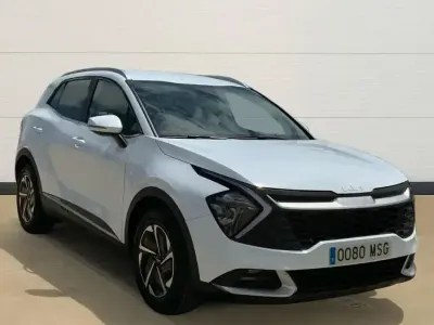 Käytetty Kia Sportage 160 HP (117 kW) 2024 Valkoinen Katumaasturi