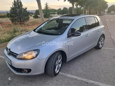 Usado VW Golf VI Sport 122 CV (89 kW) 2011 Gris / plata Utilitario
