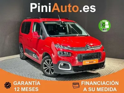 Usado Citroën Berlingo Feel 102 CV (75 kW) 2019 Rojo Monovolumen