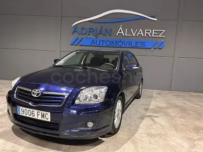 Usado Toyota Avensis