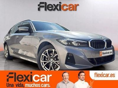 Gris Usado 2023 BMW 320e Familiar | 29.690 € (Super precio)