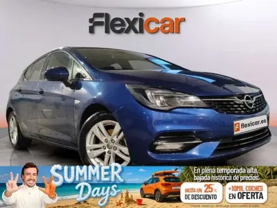 Usado Opel Astra 110 CV (80 kW) 2020 Azul Berlina
