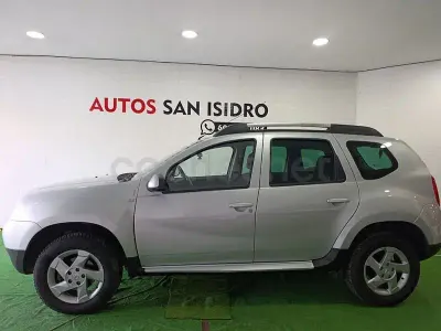 Usado Dacia Duster Ambiance 107 CV (78 kW) 2011 Gris / plata SUV