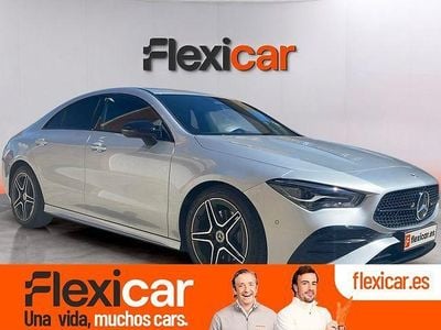 Usado Mercedes CLA200 163 CV (119 kW) 2024 Gris Berlina