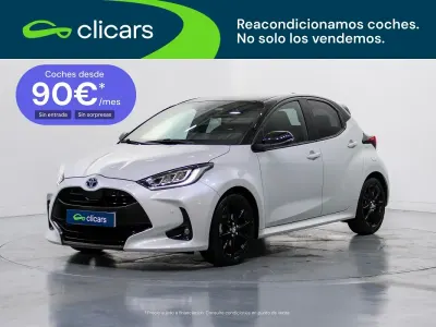 Usado Toyota Yaris Plus 75 CV (55 kW) 2022 Blanco Utilitario