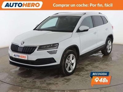 Usado Skoda Karoq Ambition 150 CV (110 kW) 2020 Blanco SUV
