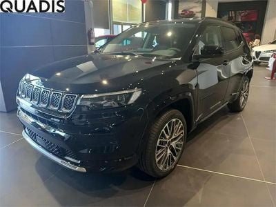 Uusi Jeep Compass Summit 241 HP (177 kW) 2025 Musta Katumaasturi