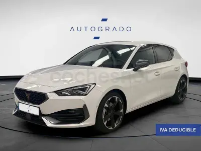 Usado Cupra Leon 150 CV (110 kW) 2023 Blanco Berlina