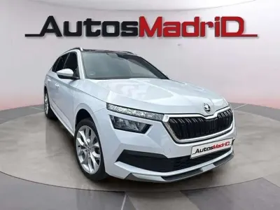 Usado Skoda Kamiq Style 116 CV (85 kW) 2023 Blanco SUV