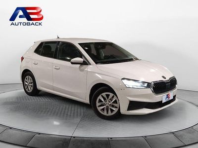 Usado Skoda Fabia Ambition 80 CV (58 kW) 2023 Blanco Utilitario
