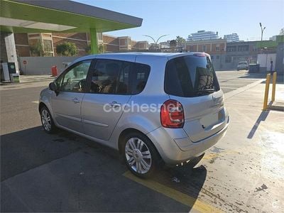 Usado Renault Grand Modus Exception 110 CV (80 kW) 2010 Gris / plata Monovolumen