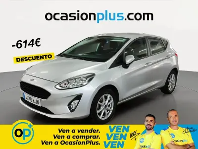 Usado Ford Fiesta Trend 85 CV (62 kW) 2018 Gris Utilitario