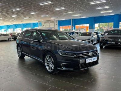 Usado VW Passat GTE 218 CV (160 kW) 2018 Gris / plata Familiar