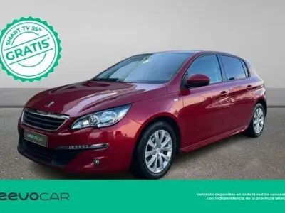 Usado Peugeot 308 Style 110 CV (80 kW) 2015 Rojo Utilitario