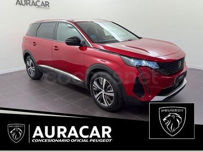 Usado Peugeot 5008 Allure 130 CV (95 kW) 2022 Rojo SUV