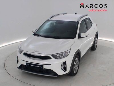 Blanco Usado 2024 Kia Stonic SUV | 19.700 € (Un poco caro)
