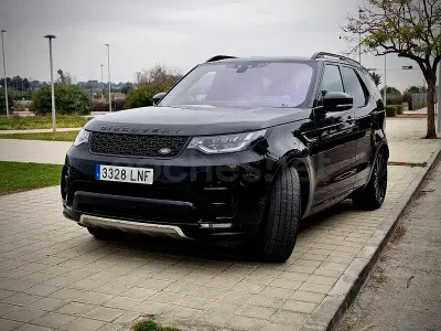Usado Land Rover Discovery HSE 240 CV (176 kW) 2021 Negro SUV