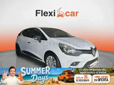 Usado Renault Clio IV Business 75 CV (55 kW) 2017 Blanco Berlina