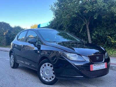 Usado Seat Ibiza Reference 85 CV (62 kW) 2010 Negro Berlina