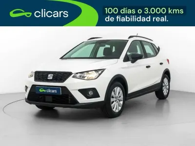 Usado Seat Arona Reference 95 CV (69 kW) 2020 Blanco SUV