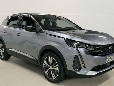 Usado Peugeot 3008 Allure 130 CV (95 kW) 2023 Gris SUV