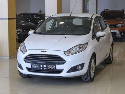 Blanco Usado 2016 Ford Fiesta Trend Utilitario | 8990 € (Precio justo)