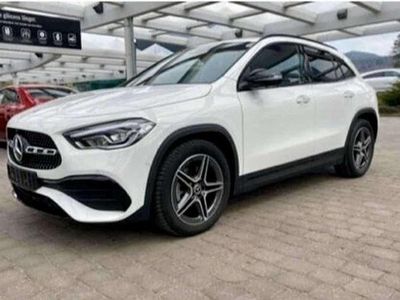 Usado Mercedes GLA220 AMG 190 CV (139 kW) 2020 Blanco SUV