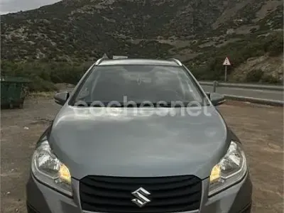 Usado Suzuki SX4 S-Cross 120 CV (88 kW) 2013 Gris / plata SUV